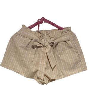 Women's Love Tree Paper Bag Shorts Beige White Striped Size M